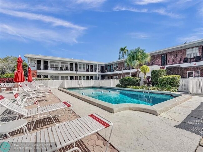 Building Photo - 1050 Atlantic Shores Blvd