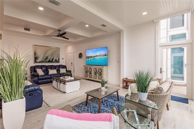 Building Photo - 6042 W Peppertree Way