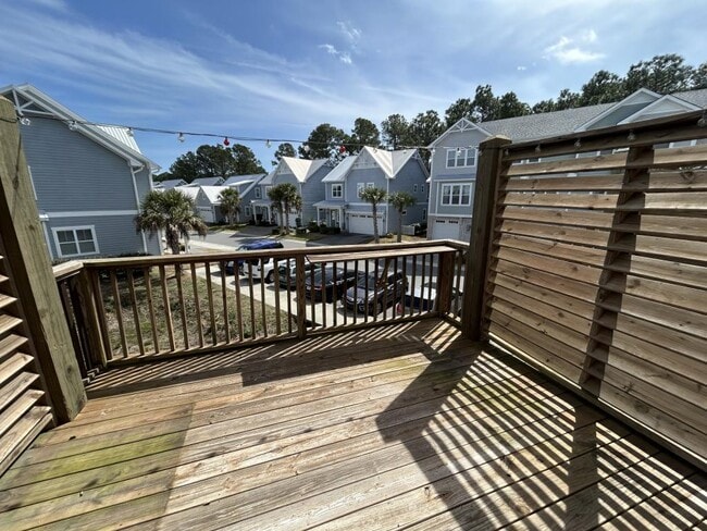 Building Photo - 6008 Richard Bradley Dr