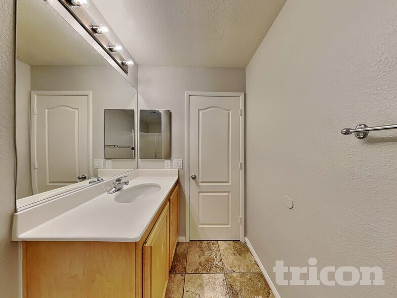 Building Photo - 5969 Red Raspberry Ct