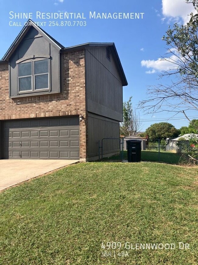 Building Photo - 4909 Glennwood Dr