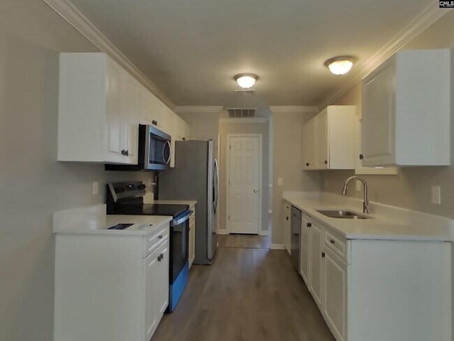 Building Photo - 9 Big Horn Ct
