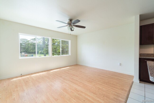 Building Photo - $3,400 | 3br/2ba Condominium in Sixty Park...