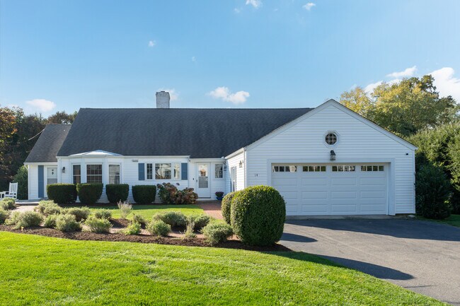 Building Photo - 14 Neptune Ave