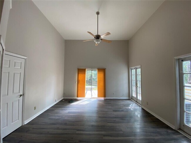 Building Photo - 7222 Nima Ct