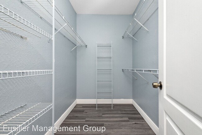 Building Photo - 2 br, 2 bath House - 3349 S Kirkman Rd. # ...