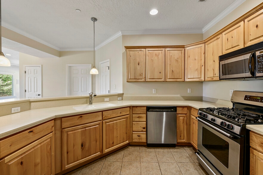 Building Photo - 1104 Meadow Fork Rd #9
