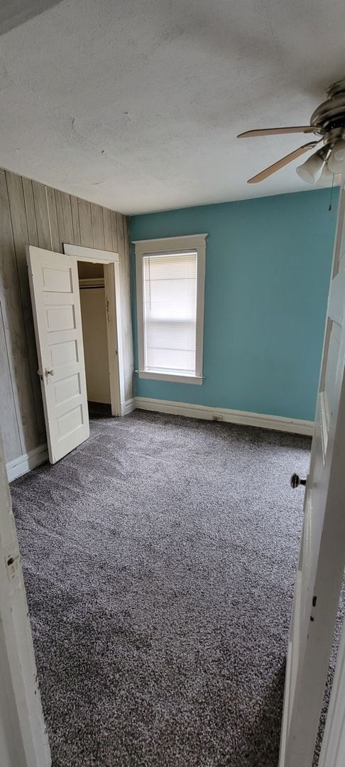 Building Photo - AVAILABLE JUNE - 4 Bed 1 Bath Located In East Hillside