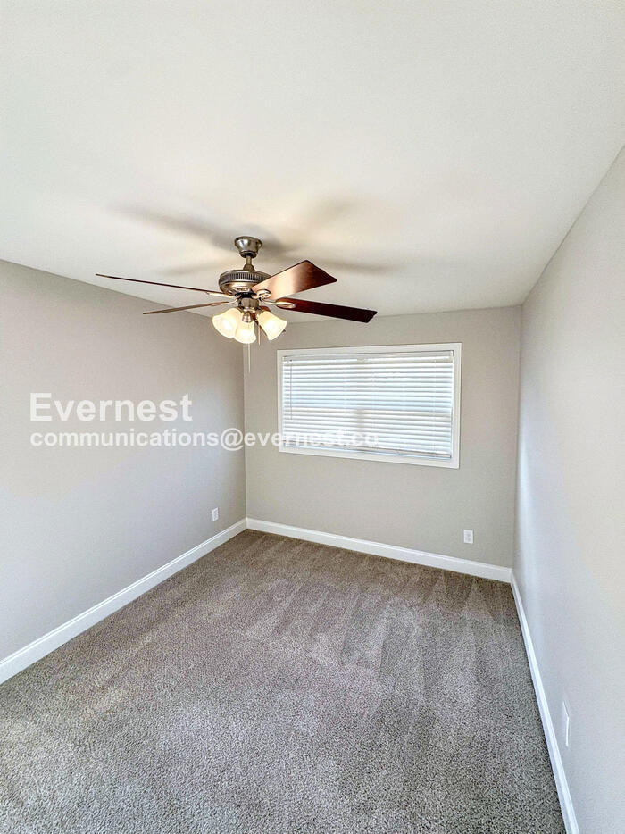 Building Photo - 75 Joshua Creek Rd