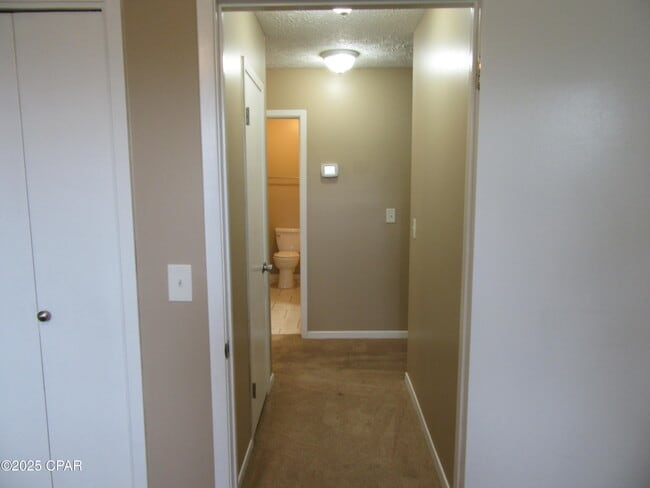 Building Photo - 513 Palermo Rd