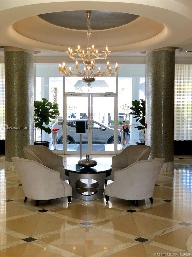 Building Photo - 6917 Collins Ave