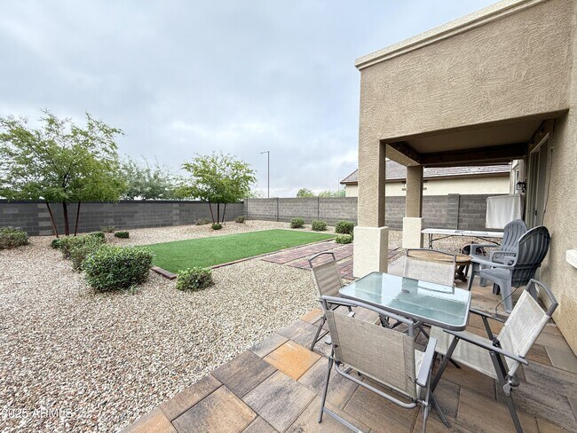 Building Photo - 17569 W Country Club Terrace