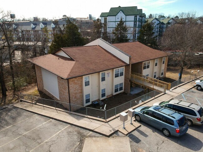 Building Photo - Table Rock Apartments