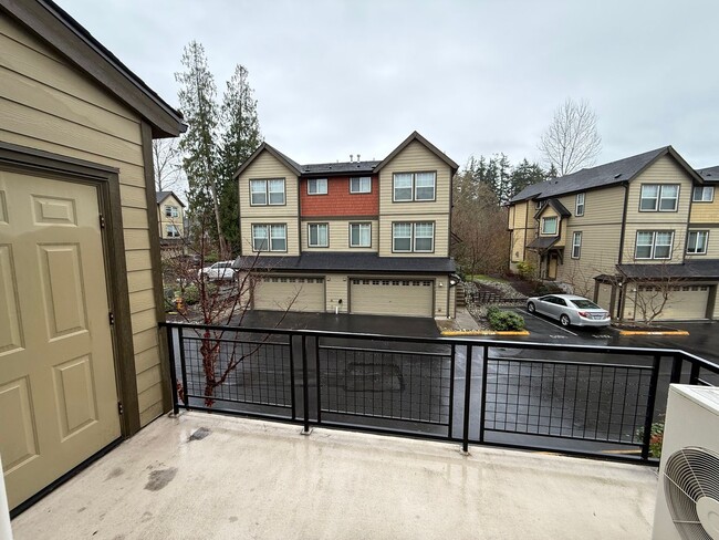 Building Photo - 19102 20th Dr SE