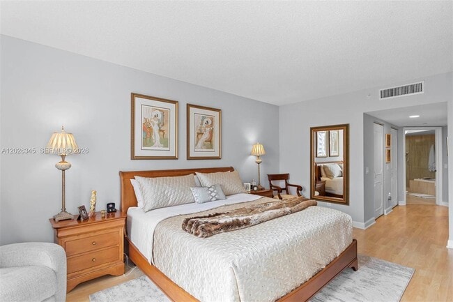 Building Photo - 21205 Yacht Club Dr