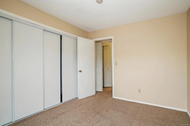 Building Photo - 2 Bed 2 Bath Condo in City Center North Au...