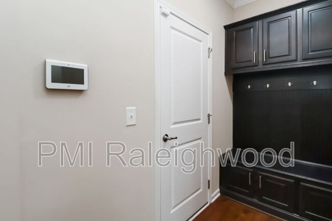 Building Photo - 1813 Baldhead Island Dr