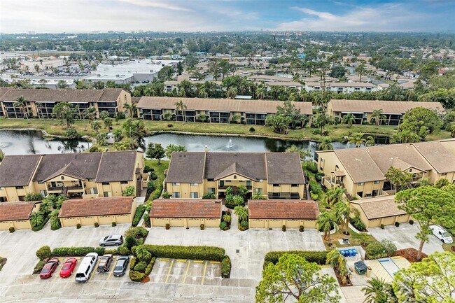 Building Photo - 5612 Ashton Lake Dr