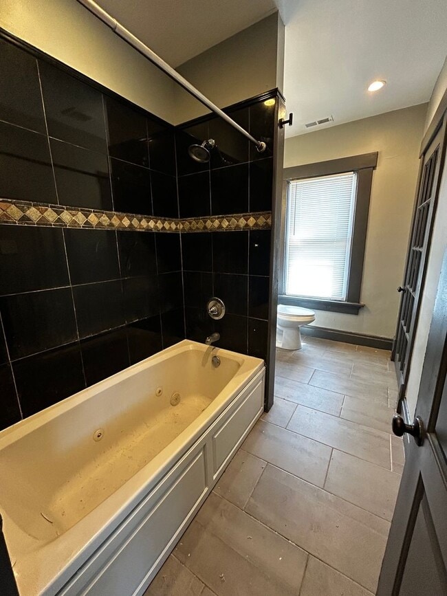 Building Photo - Beautiful 3 Bedroom Home in Woodland Park
