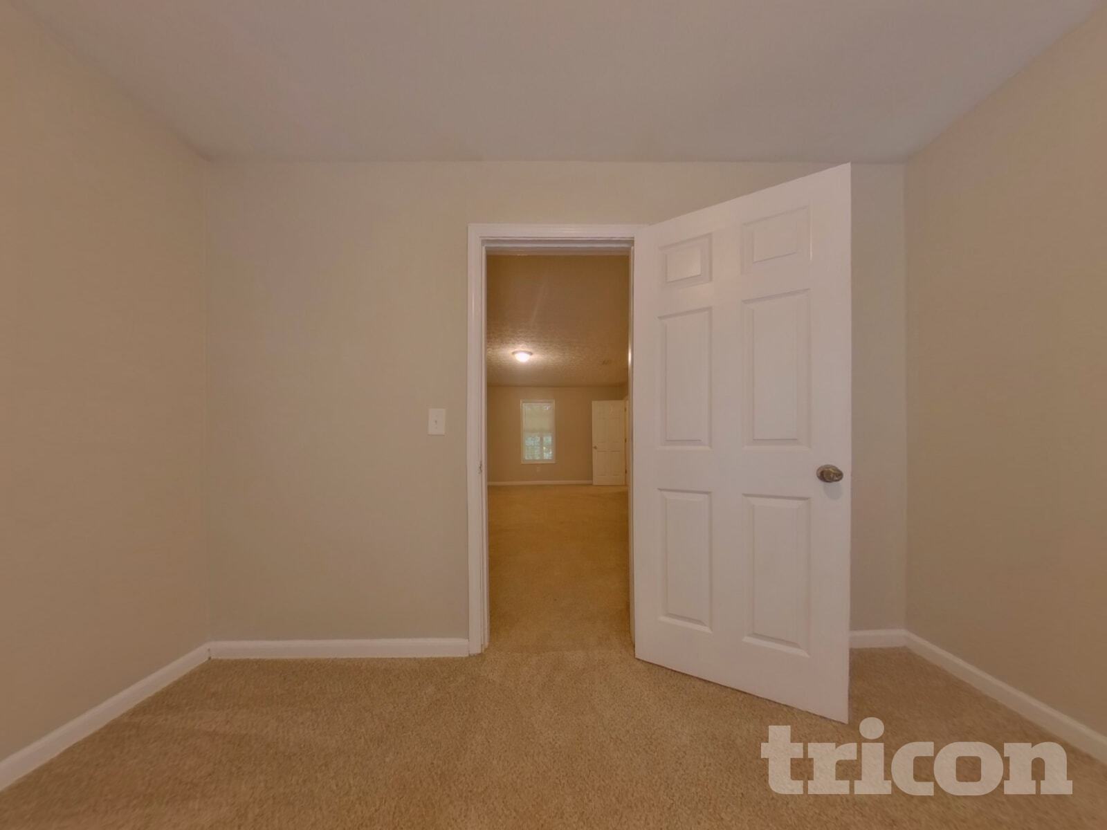Building Photo - 1619 Spring Hill Ct