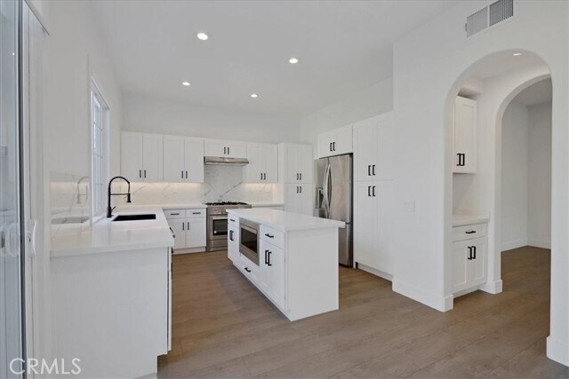 Building Photo - 16 Oroville