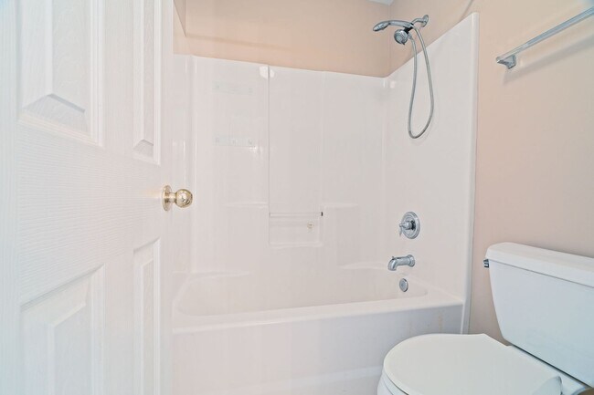 Building Photo - Serene Marsh Retreat in Mount Pleasant