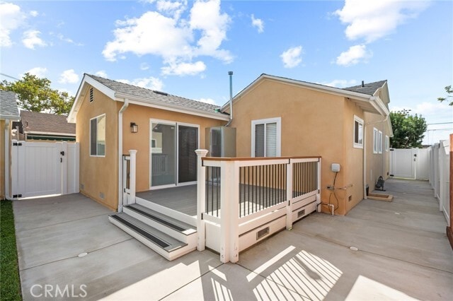 Building Photo - 5305 Carmelynn St