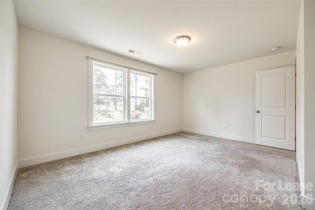 Building Photo - 1540 Striped Bass Ln