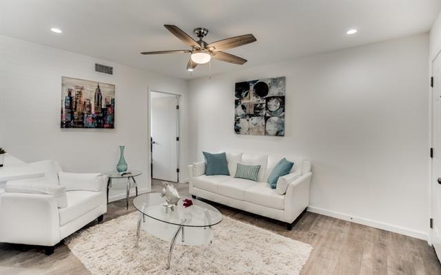 Building Photo - 4919 San Jacinto St