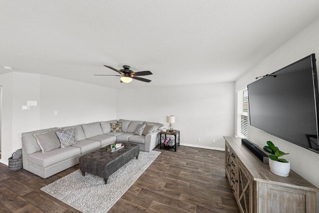 Building Photo - Located in the vibrant Valley Ranch commun...