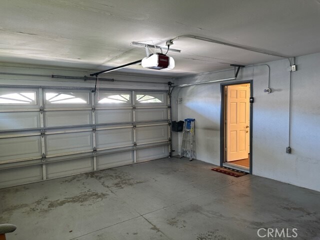 Building Photo - 25871 McCall Blvd