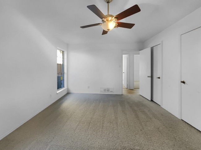 Building Photo - 3902 San Miguel Ct