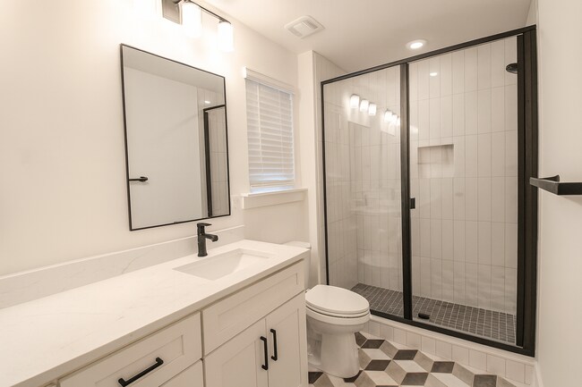 Building Photo - Bright & Modern New Construction Townhome