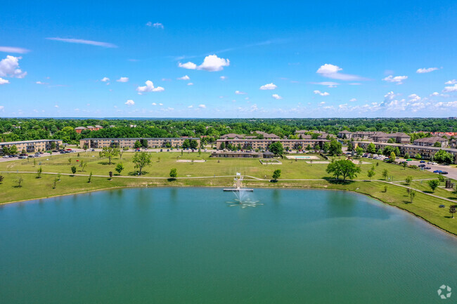 Aerial - Lakota Lake Apartments