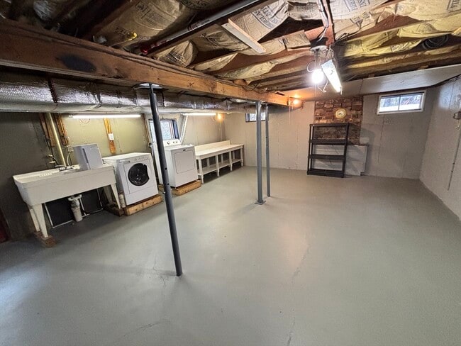 Building Photo - 4 Braemore Rd