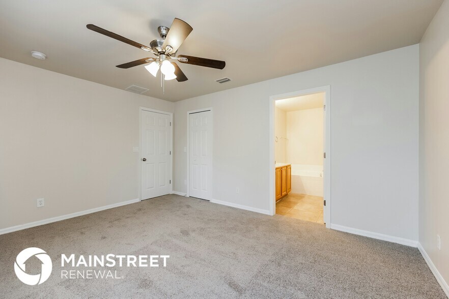 Building Photo - 3004 15th St W