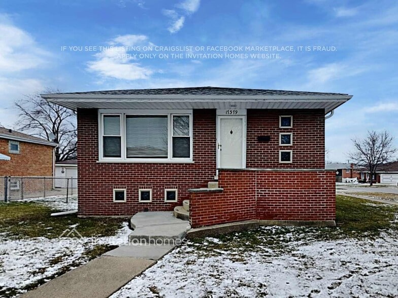 Primary Photo - 17379 Oleander Ave