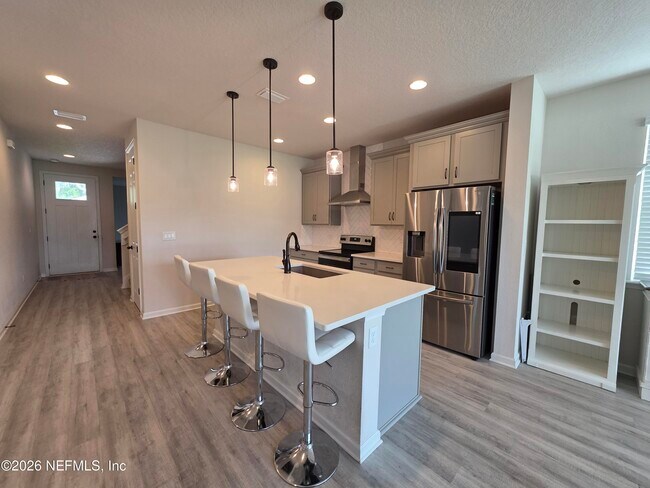 Building Photo - 4537 Pine Ridge Pkwy