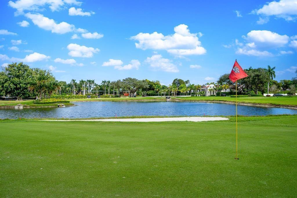 Building Photo - 3961 Adra Ave