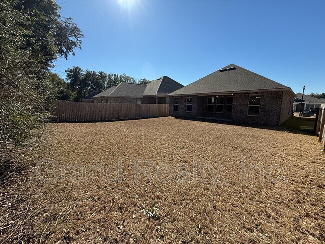 Building Photo - 4689 Sago Palm Cir