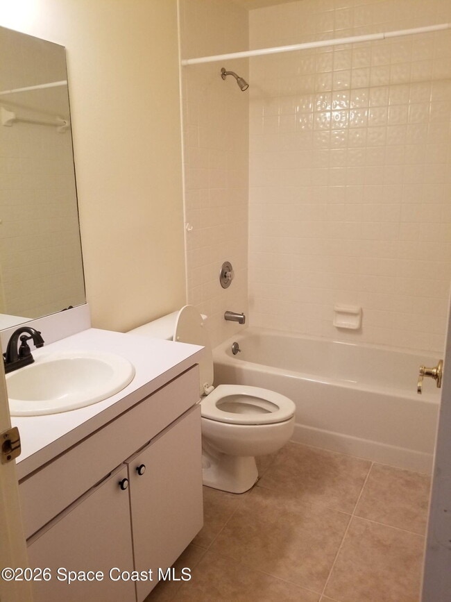 Building Photo - 3584 Muirfield Dr