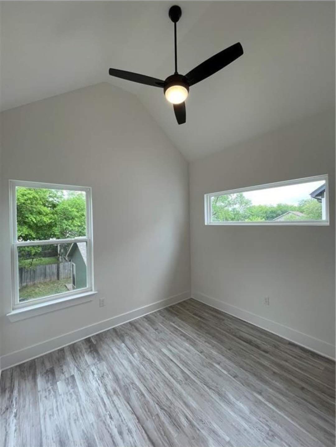 Building Photo - 6016 Fairway St