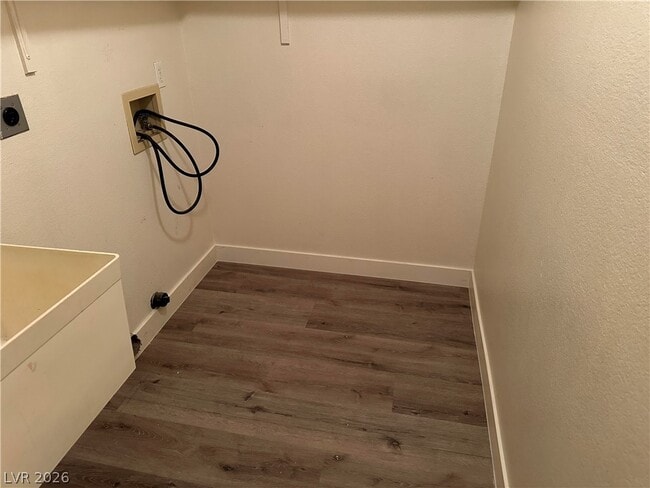 Building Photo - 5151 S Lindell Rd