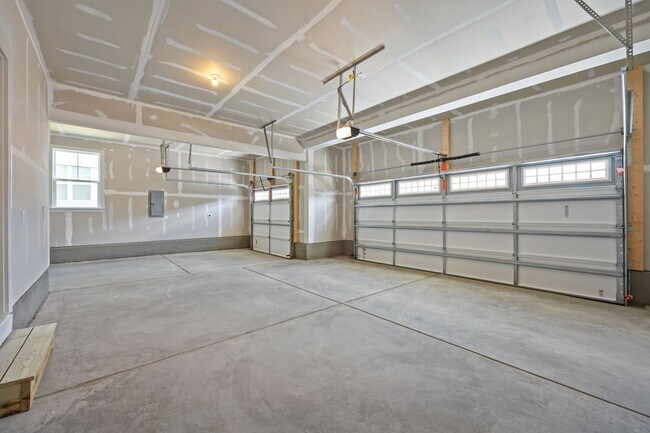 Building Photo - Brand-New 5BR/4BA in Knightdale’s Stoneriver – Luxury Living with 3-Car Garage