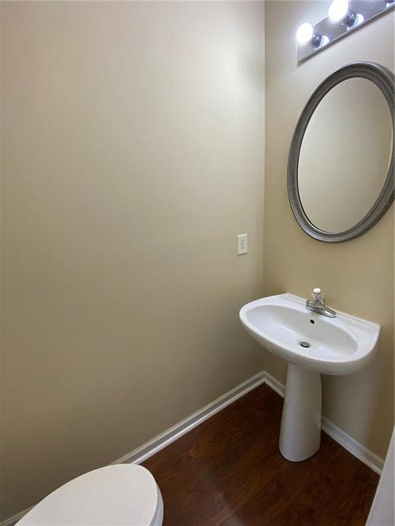 Building Photo - 646 Kenridge Dr