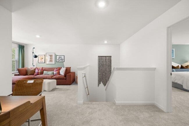 Building Photo - 410 Red Dragon Dr