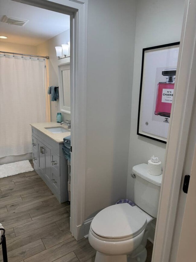 Building Photo - 16615 Spotswood Trail