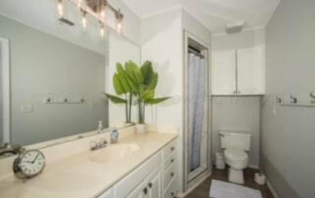 Building Photo - 6701 Deer Park Dr