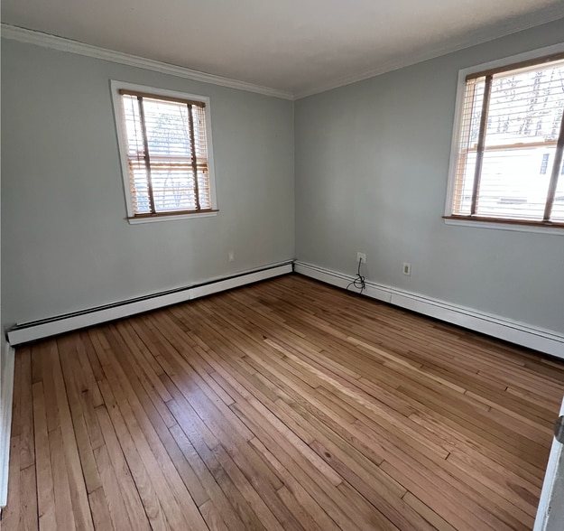 1st floor bedroom/office - 17 Arnold St