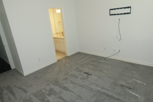 Building Photo - 12211 Summerland Ridge Ln